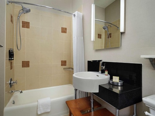 King Room Near Union Square SAN 13 Luxury Bookings