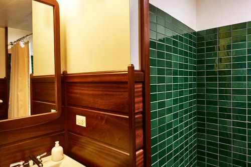 Superior King Room Near Art Schools Directory CHI 4 Luxury Bookings