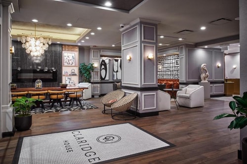 Standard King Room Near Juniper Chi 13 Luxury Bookings