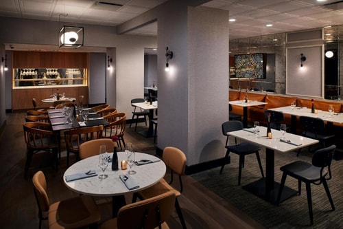 Standard King Room Near Juniper Chi 9 Luxury Bookings