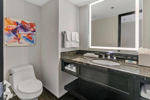 Double Room Near Bureau Of Diplomatic Security MIA 5 Luxury Bookings