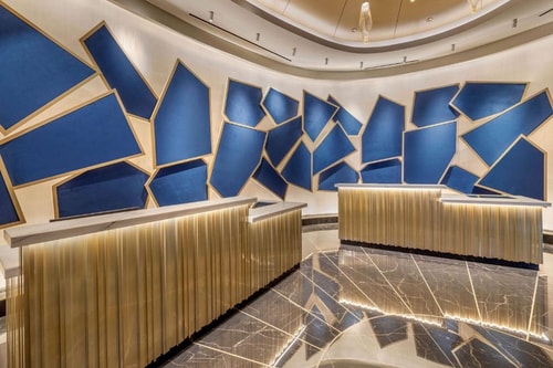 Superior Plus King Studio Near Starbucks LAS 5 Luxury Bookings