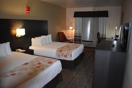 Queen Room Near Jiffy Lube LAS 3 Luxury Bookings