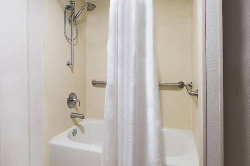Standard King Room Near Belmira Trout Seafood MIA 5 Luxury Bookings