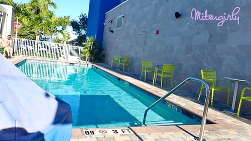 Studio King Suite Near Westend Shopping Center MIA 12 Luxury Bookings