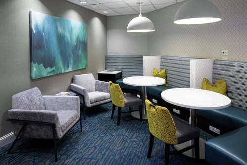 King Suite Near Soya Sushi Bar MIA 8 Luxury Bookings