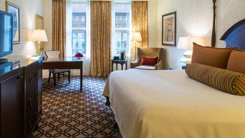Deluxe Room Near Wells Fargo Museum SAN 2 Luxury Bookings