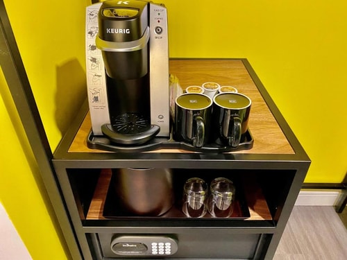 King Suite Near Southside Park MIA 9 Luxury Bookings