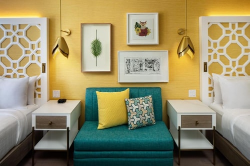 Queen Room Near All Saints Episcopal Church ORL 1 Luxury Bookings