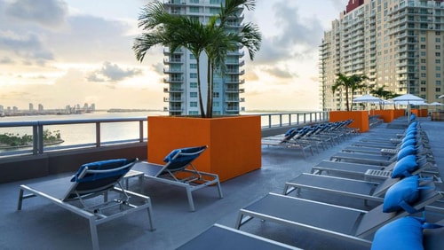 King Room Near Ohla Miami MIA 12 Luxury Bookings