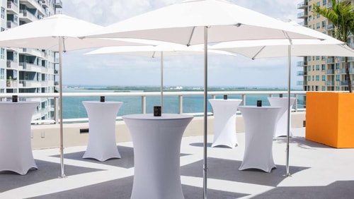 King Room Near Ohla Miami MIA 13 Luxury Bookings