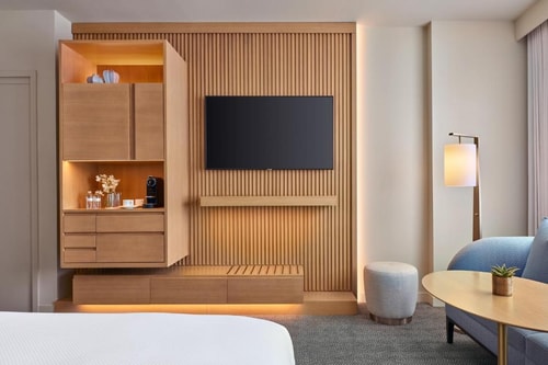 King Room Near Craft Brickell MIA 3 Luxury Bookings