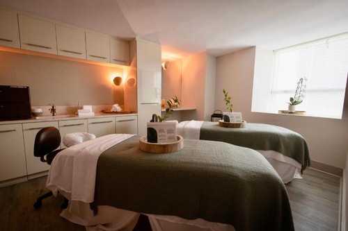 King Room Near Craft Brickell MIA 7 Luxury Bookings
