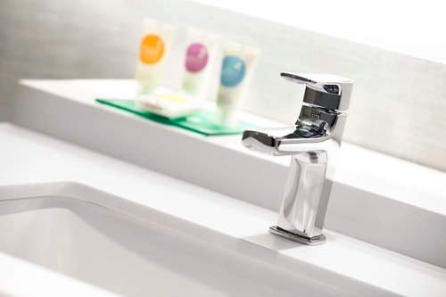 King Room Near Aviation Technical College MIA 3 Luxury Bookings