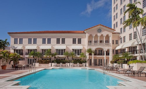 King Room Near Coral Gables Museum MIA 13 Luxury Bookings