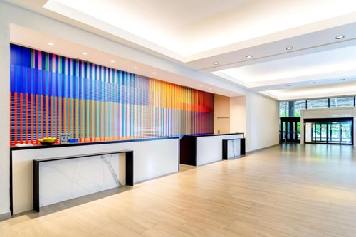 King Room Near Wells Fargo Center MIA 6 Luxury Bookings