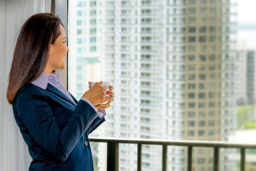 King Room Near Wells Fargo Center MIA 3 Luxury Bookings