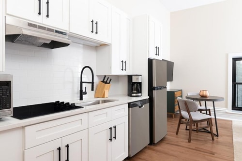 Studio Near Kendall College CHI 9 Luxury Bookings
