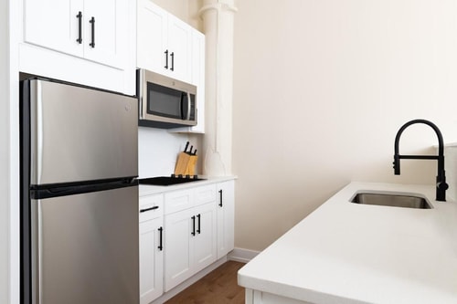 Studio Near Kendall College CHI 11 Luxury Bookings