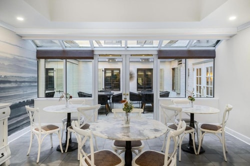 Deluxe King Room Near Embassy of Malta WDC 7 Luxury Bookings