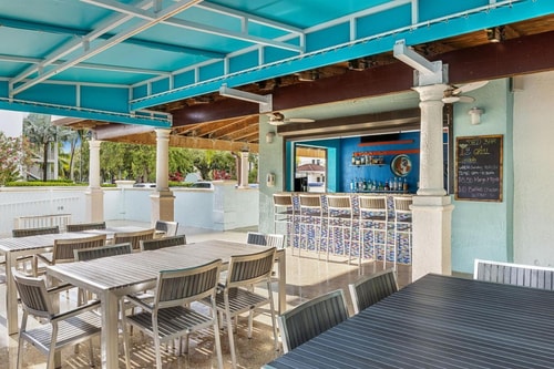 Two Bedroom Villa Near Mina Park MIA 11 Luxury Bookings