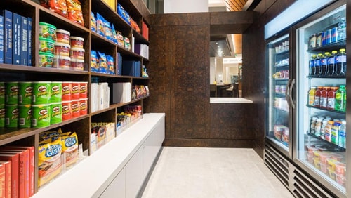 Den Room Near Benjamin Banneker Park WDC 11 Luxury Bookings