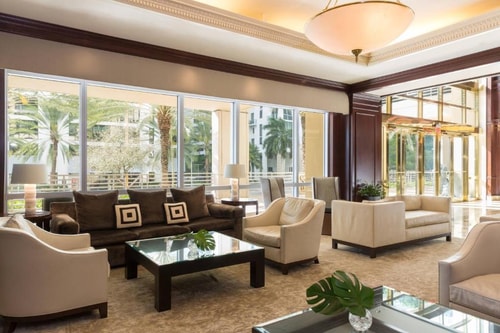 King Room Near Jade Sushi Express MIA 4 Luxury Bookings