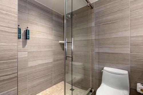 King Plus Suite Near Duke Ellington Park WDC 7 Luxury Bookings