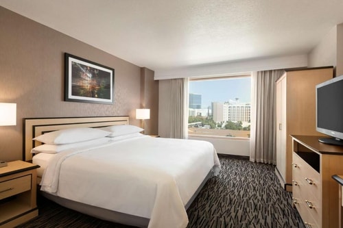 King Suite Near Resort Gaming Group LAS Luxury Bookings