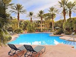 Deluxe King Room Near William Hill Sportsbook LAS 13 Luxury Bookings