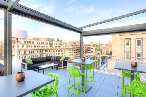 King Room Near National Park Foundation WDC 14 Luxury Bookings