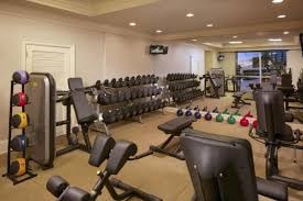 King Room Near Jade Sushi Express MIA 14 Luxury Bookings