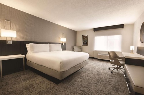 King Room Near Triangle Park WDC 1 Luxury Bookings