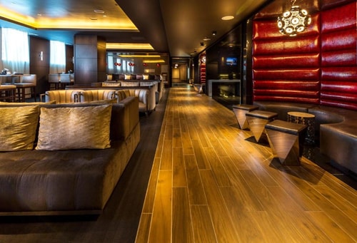 King Room Near Chinese Consulate General CHI 4 Luxury Bookings