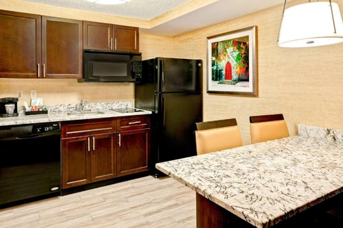 One Bedroom Suite Near Thomas Circle Park WDC 5 Luxury Bookings