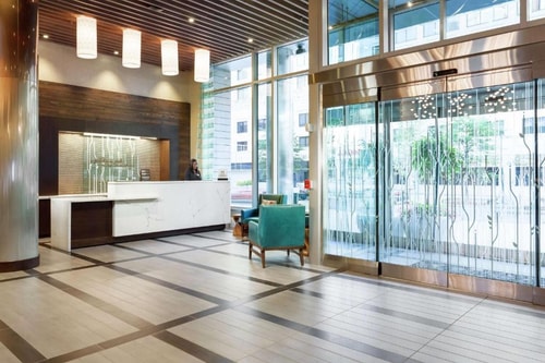 Deluxe King Room Near Embassy of Cameroon WDC 5 Luxury Bookings