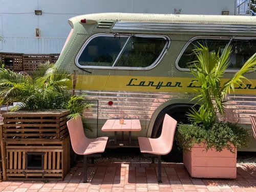 Standard Queen Room Near Jose Marti Park MIA 11 Luxury Bookings