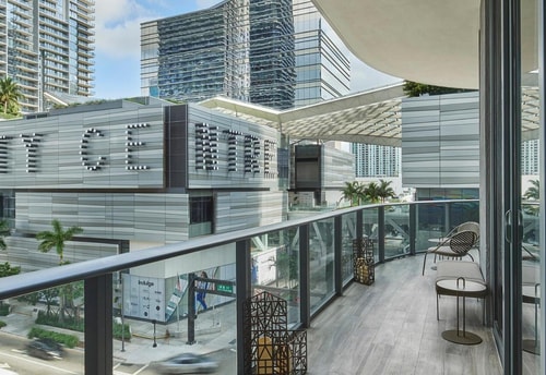 Lux King Room Near SLS LUX Brickell MIA 4 Luxury Bookings