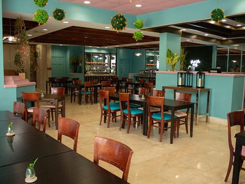 Standard King Room Near Latin Cafe 2000 MIA 11 Luxury Bookings