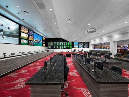 Klondike Standard Room Near Dunkin LAS 9 Luxury Bookings