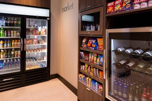 King Studio Near Marathon MIA 1 Luxury Bookings