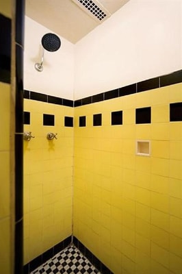 Queen Room Near Fuel at Circa LAS 12 Luxury Bookings