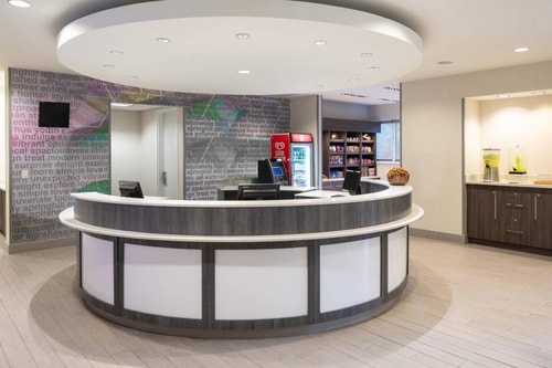 King Studio Near Atlantis University MIA 4 Luxury Bookings