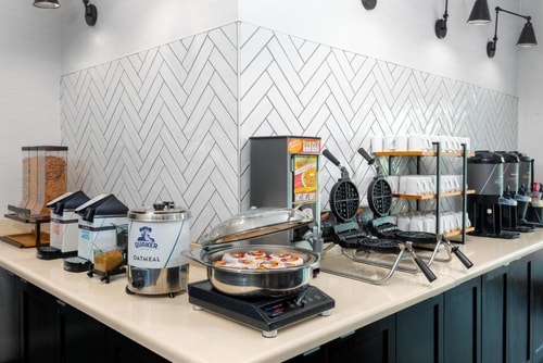 Standard room Near Univision  Newsport MIA 3 Luxury Bookings