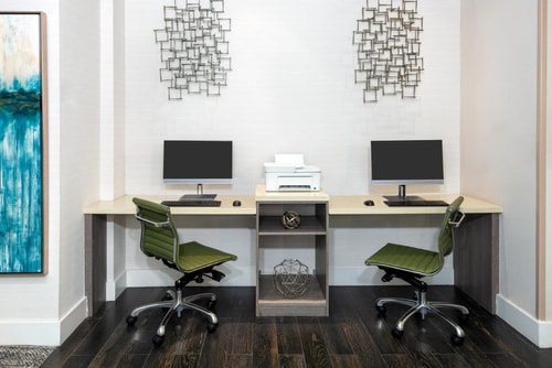 Standard room Near Univision  Newsport MIA 4 Luxury Bookings