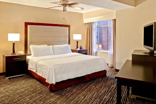 One Bedroom Suite Near Thomas Circle Park WDC 1 Luxury Bookings