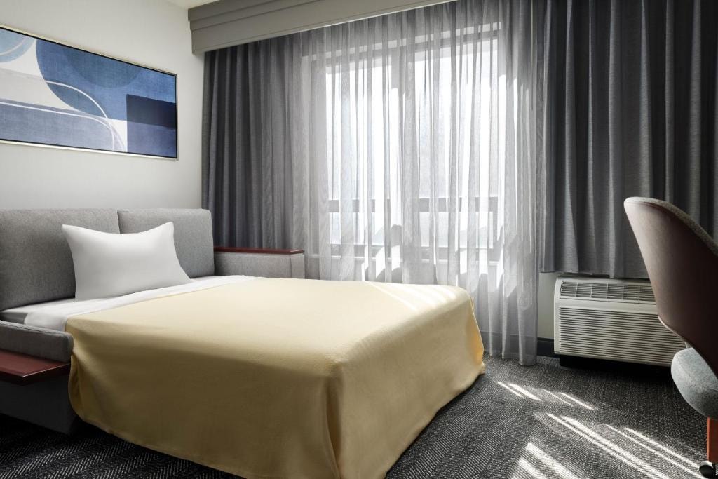 King Room Near Washington Canal Park WDC Luxury Bookings