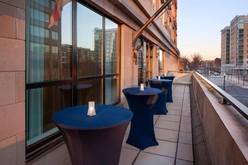 King Room Near Washington Canal Park WDC 12 Luxury Bookings