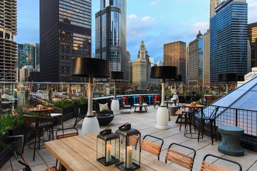 King Room Near The Gateway Park CHI 12 Luxury Bookings