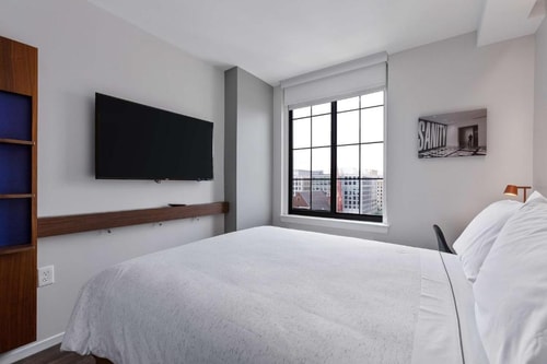 Queen Room Near Gallery Pl Chinatown WDC 2 Luxury Bookings